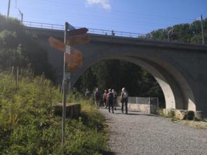 unter der Zugbrücke